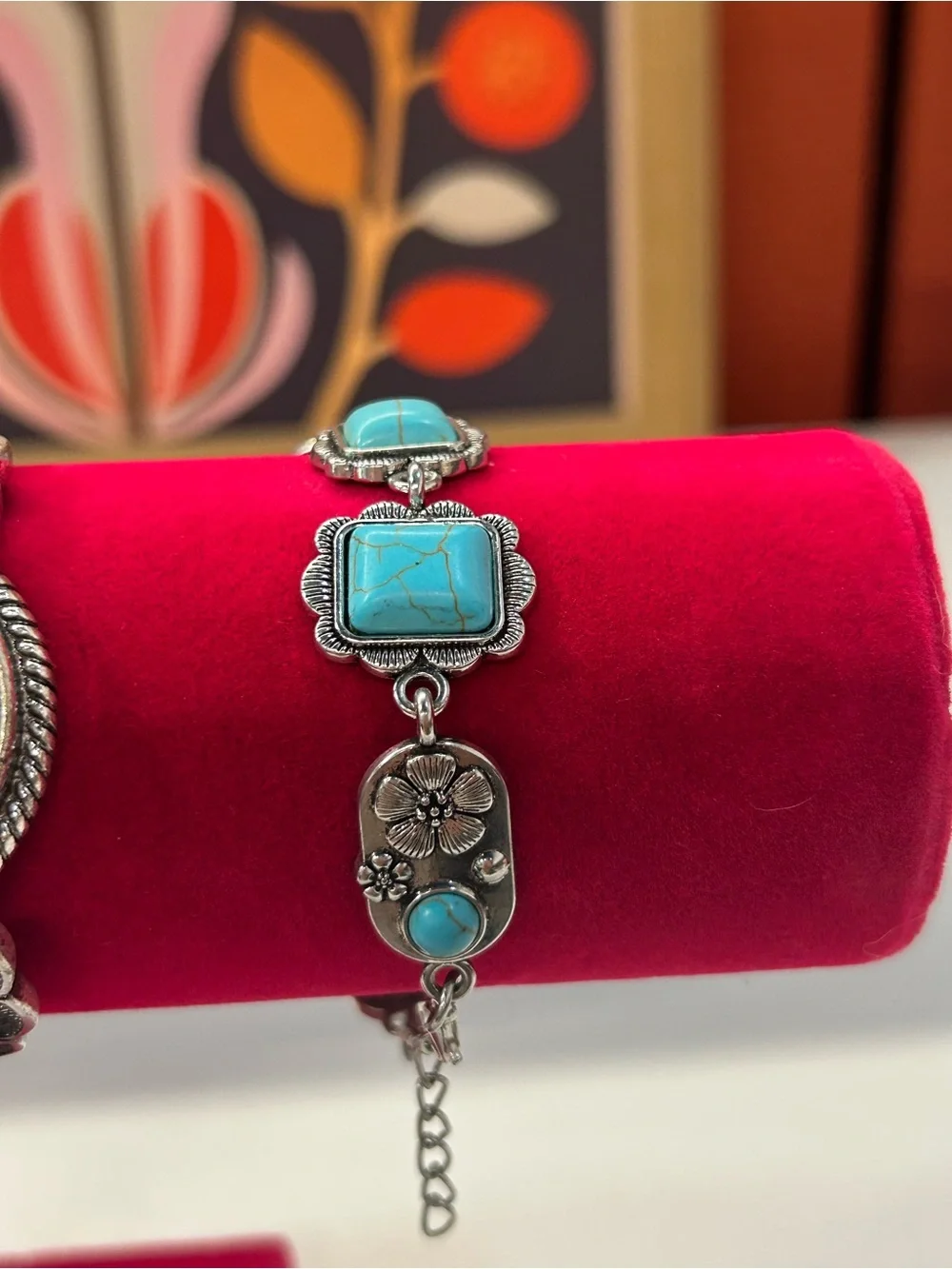 Set of 3 Southwestern bracelets silver tone with Howlite